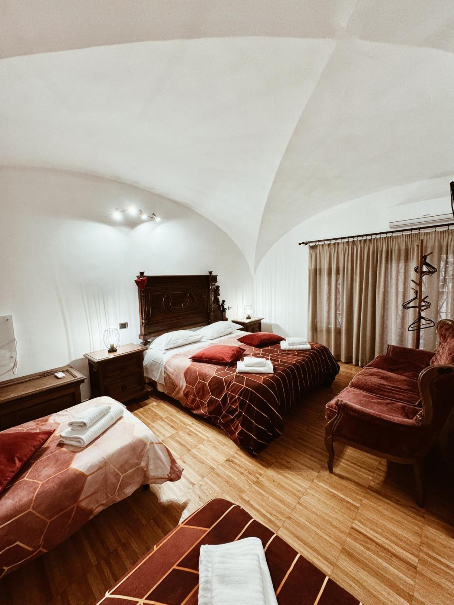 Residenza Tritone Luxury Guest House Trevi Fountain Rom Exterior foto