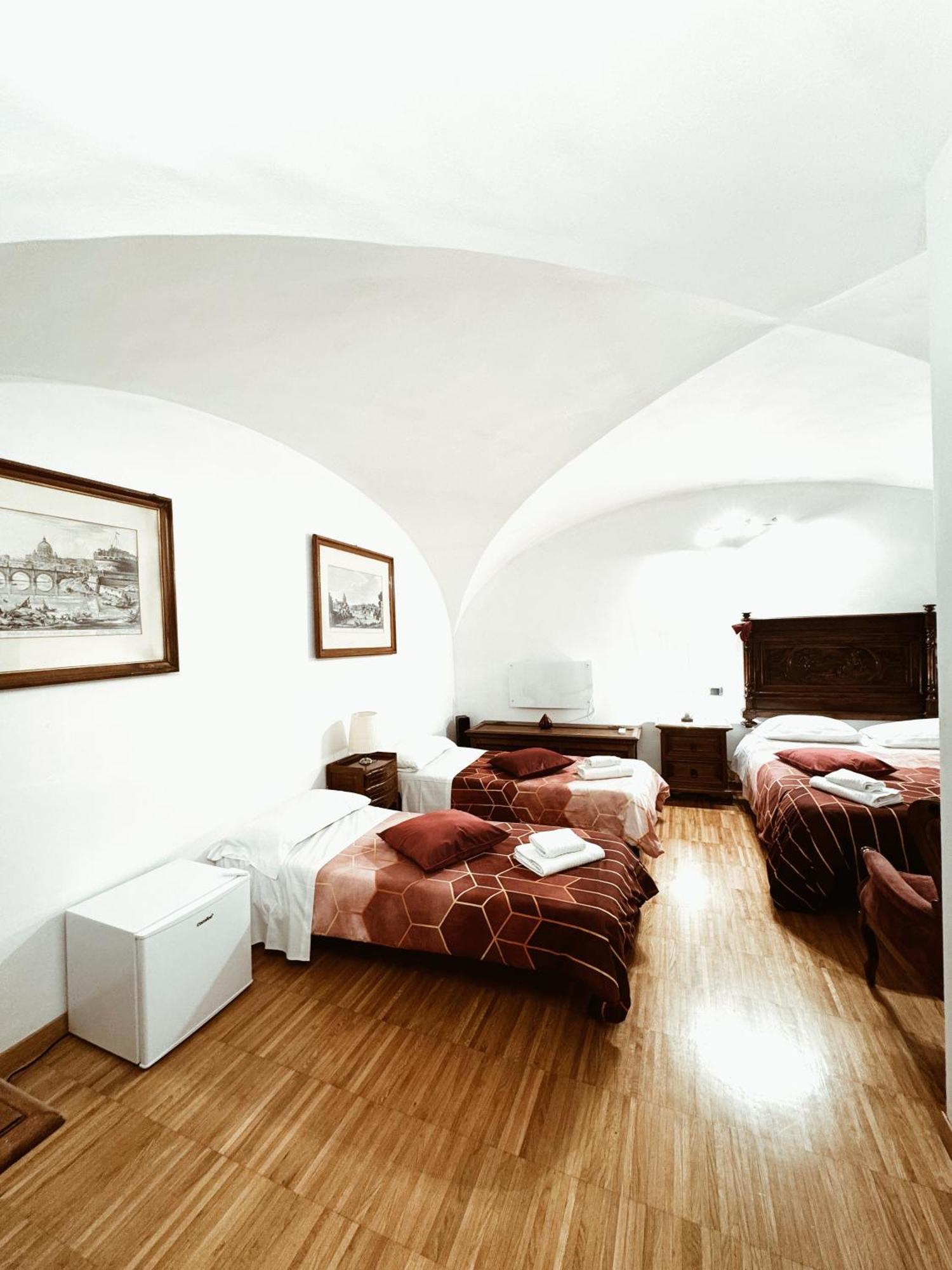 Residenza Tritone Luxury Guest House Trevi Fountain Rom Exterior foto