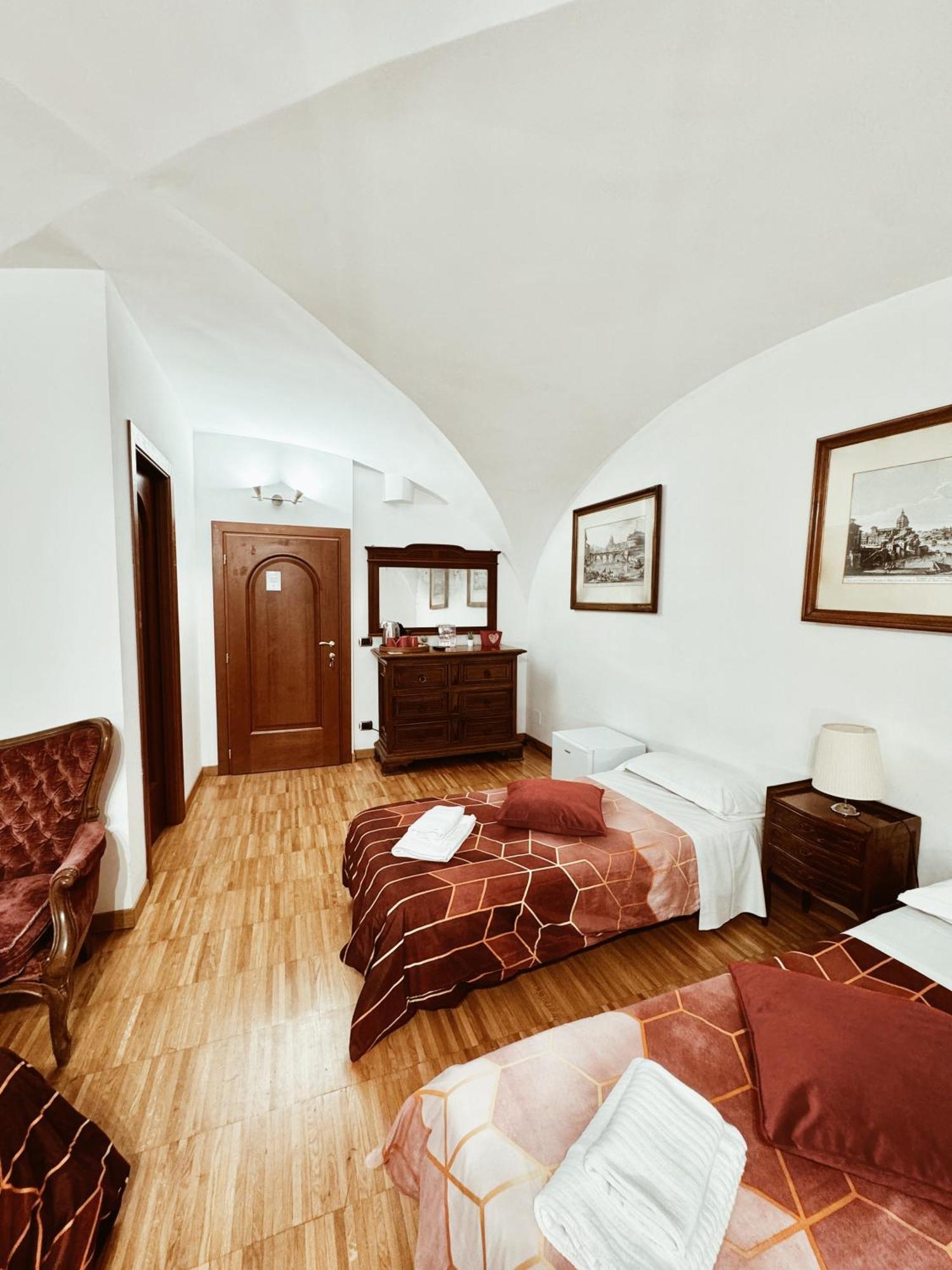 Residenza Tritone Luxury Guest House Trevi Fountain Rom Exterior foto