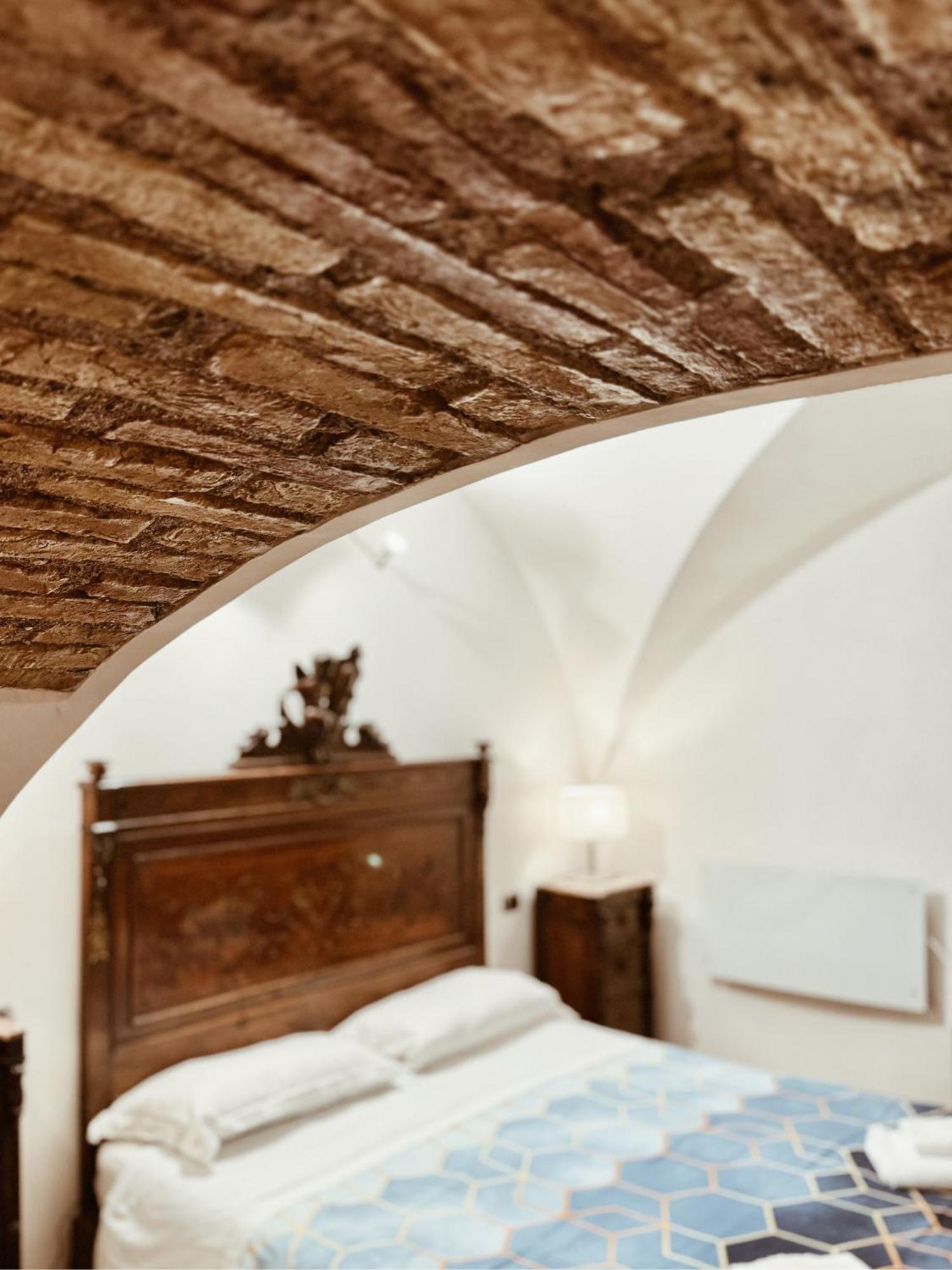 Residenza Tritone Luxury Guest House Trevi Fountain Rom Exterior foto