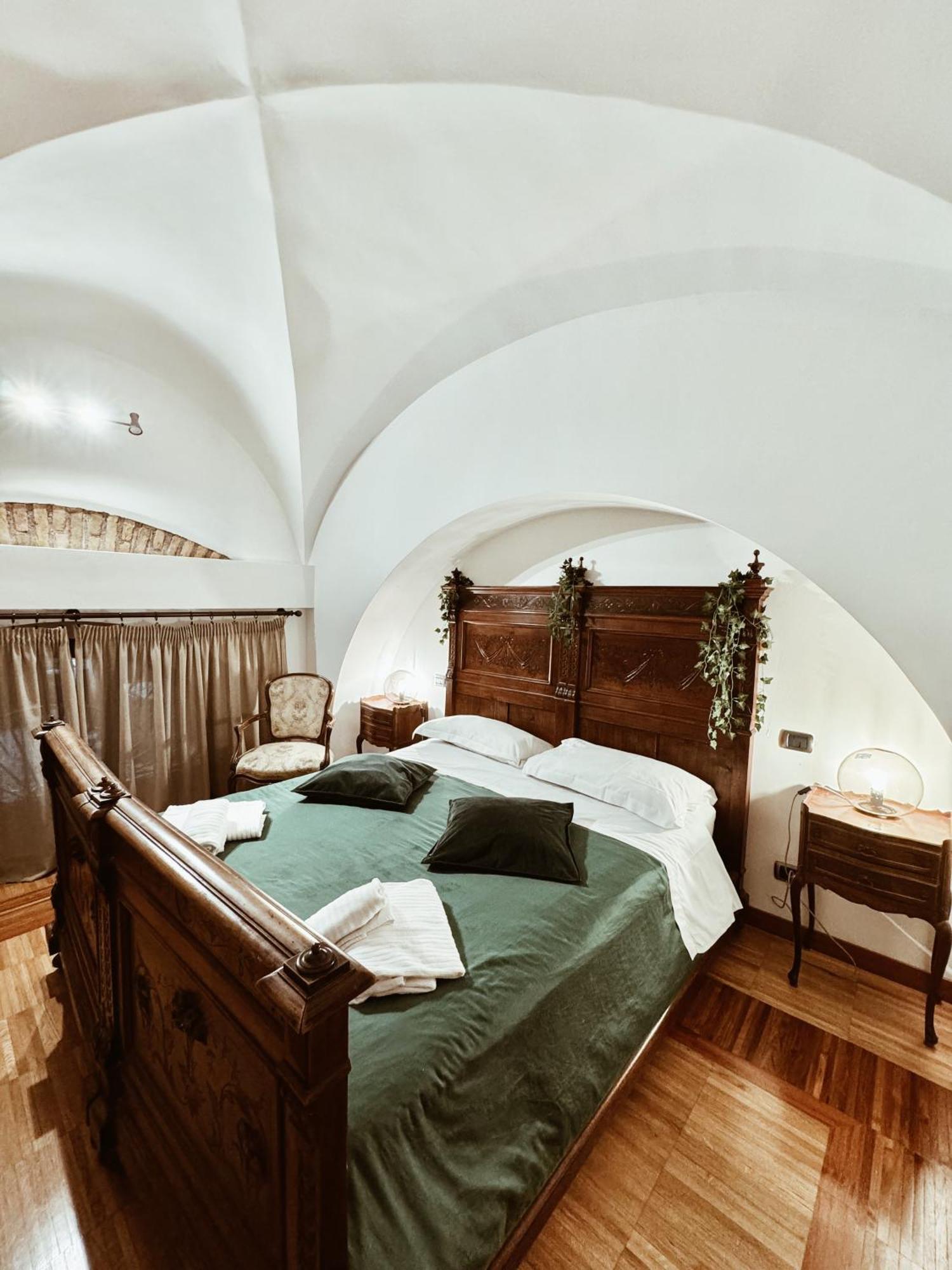 Residenza Tritone Luxury Guest House Trevi Fountain Rom Exterior foto